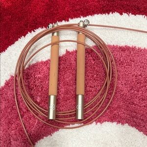 Blogilates adjustable jumping rope